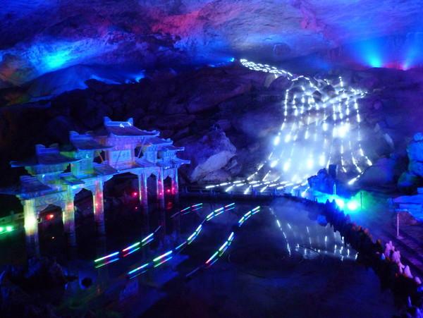 钢笔头卡在钢笔盖里面怎么样才能完整取出来？游戏画面